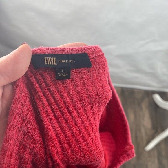 Frye Waffle Long Sleeve Graphic Shirt, Size Large, NWT - Picture 6 of 8